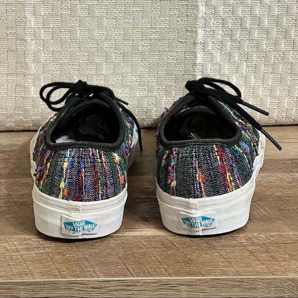 Boy's Vans Off The Wall Skate Shoes Size 4 - Picture 8 of 11